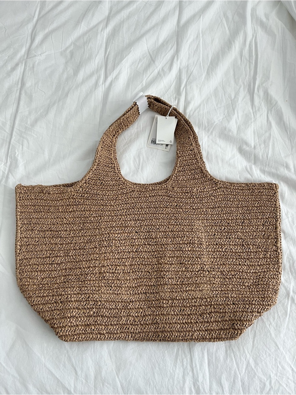 COS SCULPTED TOTE BAG - PAPER - Picture 3 of 3
